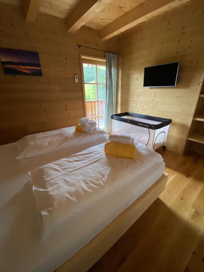 Holzknechthuette Villa ลาคทาล ภายนอก รูปภาพ