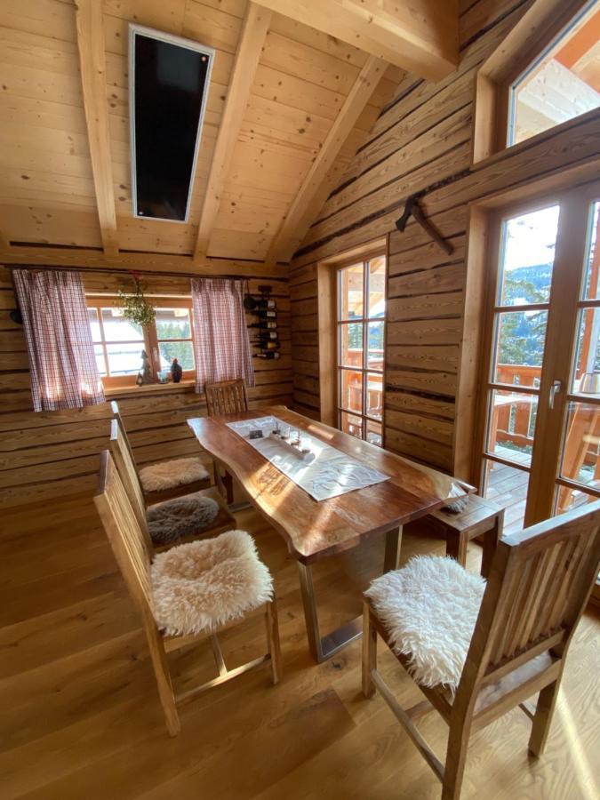 Holzknechthuette Villa ลาคทาล ภายนอก รูปภาพ